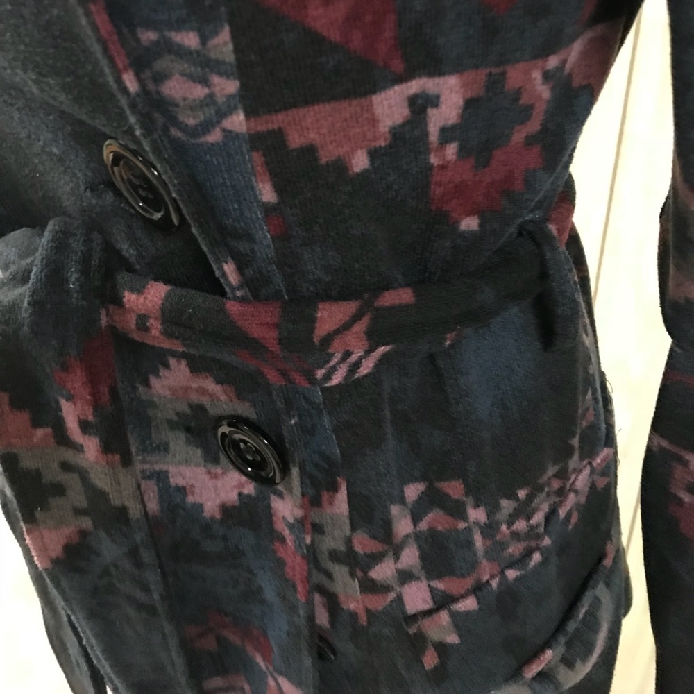 Jacket - Picture 3 of 6